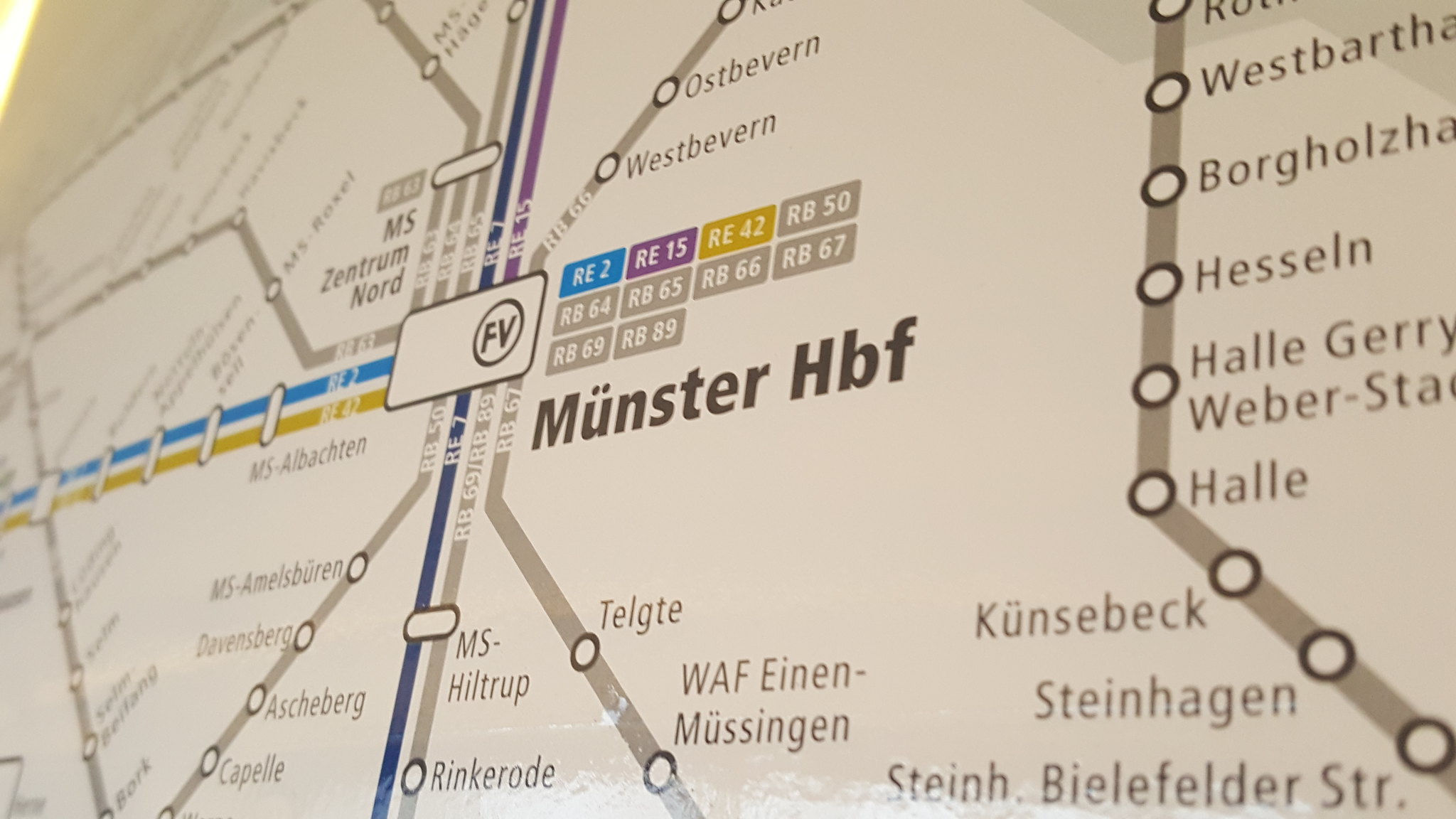 Valkeakosken ammattiopisto, VAAO. Kuvassa Munsterin metrokartta.